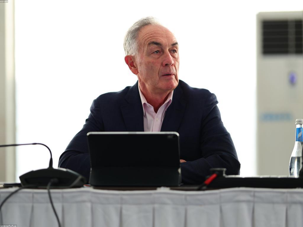 សារៈសំខាន់នៃការចូលរួមនៃសហគមន៍ក្នុងក្លឹបនិងវេទិកា