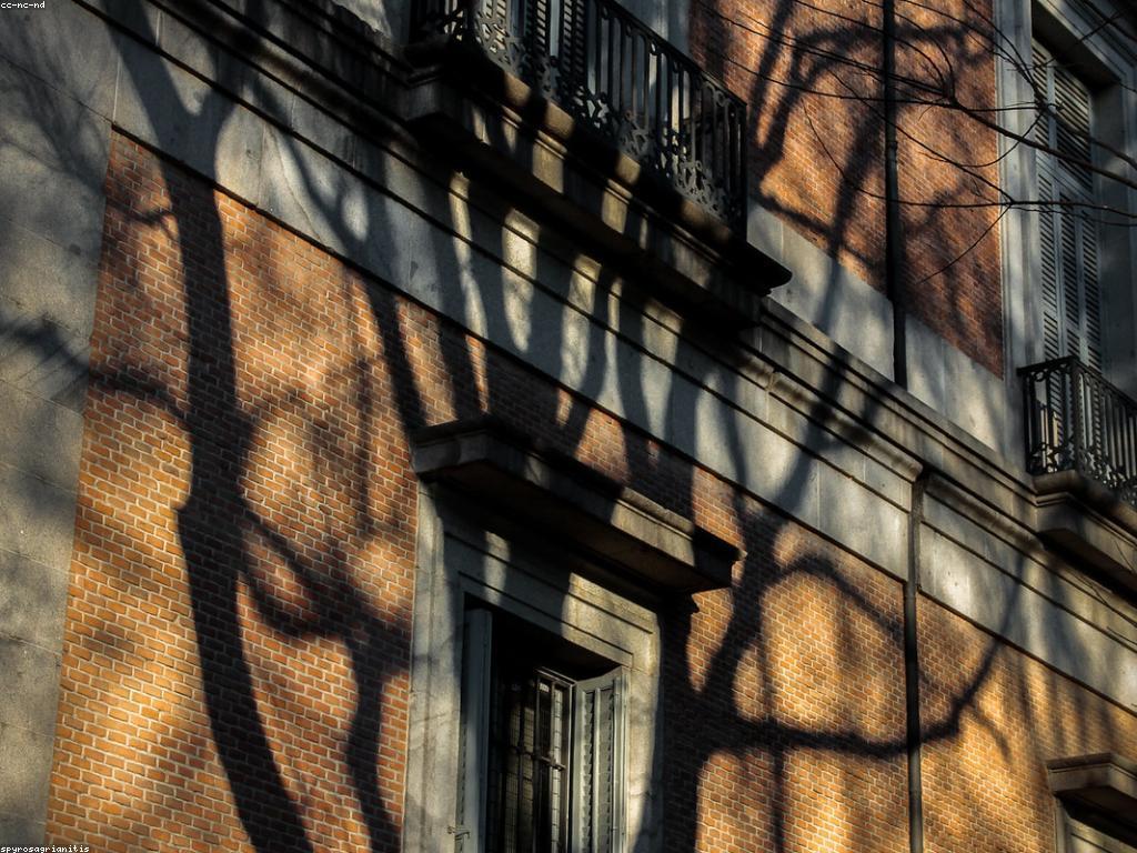 ព័ត៌មានថ្មីៗ៖ ការអភិវឌ្ឍន៍និងការប្រកួតប្រជែងក្នុងវិស័យព័ត៌មាន