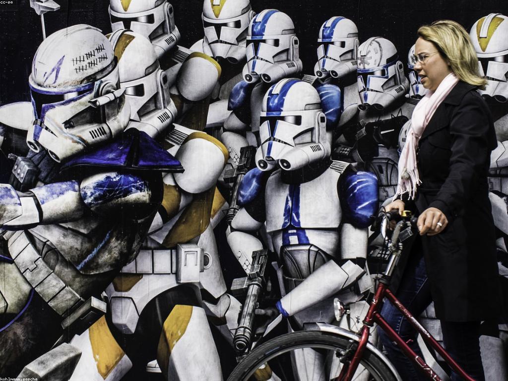 ការប្រើប្រាស់ក្បាច់បច្ចេកទេសក្នុងការផ្សព្វផ្សាយ